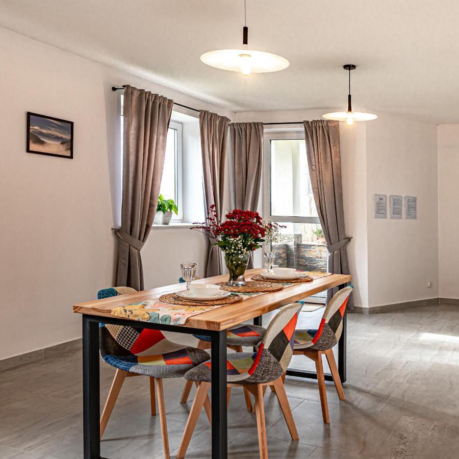 Velo Apartamenty Czorsztyn Extérieur photo